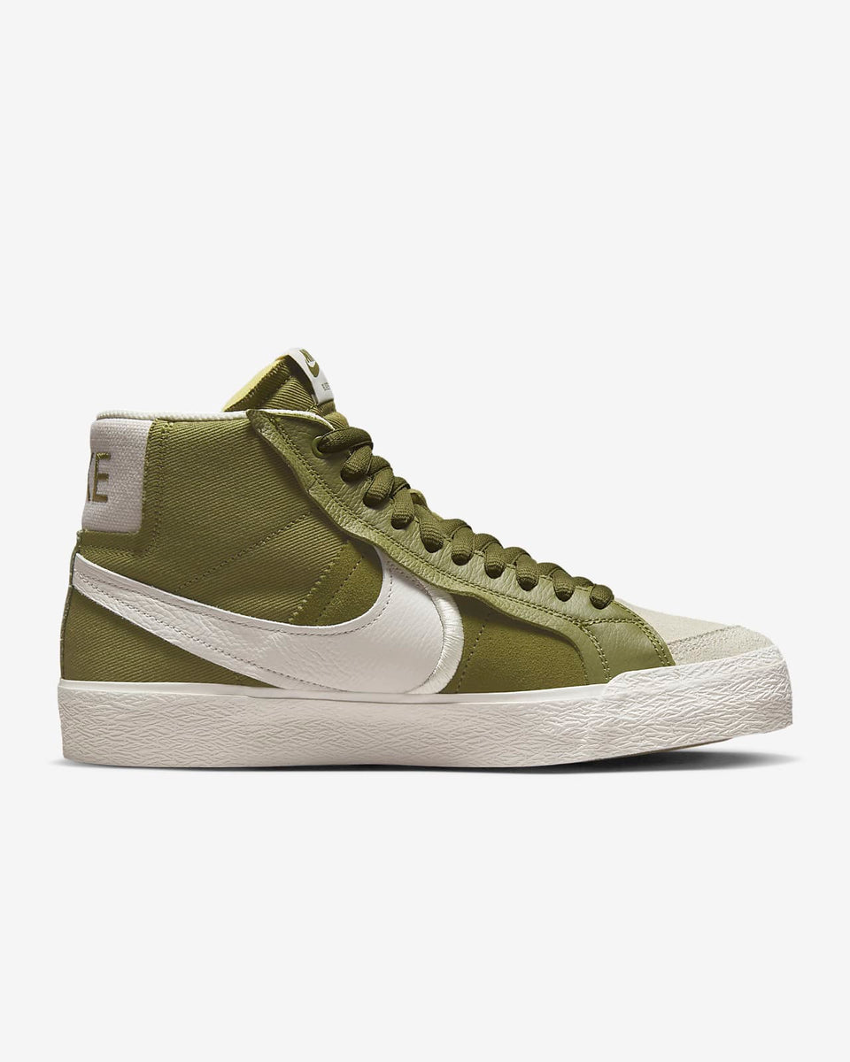 Nike SB Zoom Blazer Mid PRM Plus (DR9144-300) – melzoo