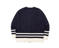 Romantic Crown Round Neck Knit Cardigan_Navy