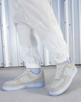 Nike Air Force 1 '07 LV8 EMB (DV0787-100)