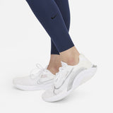 Nike One Lux (AT3099-413)